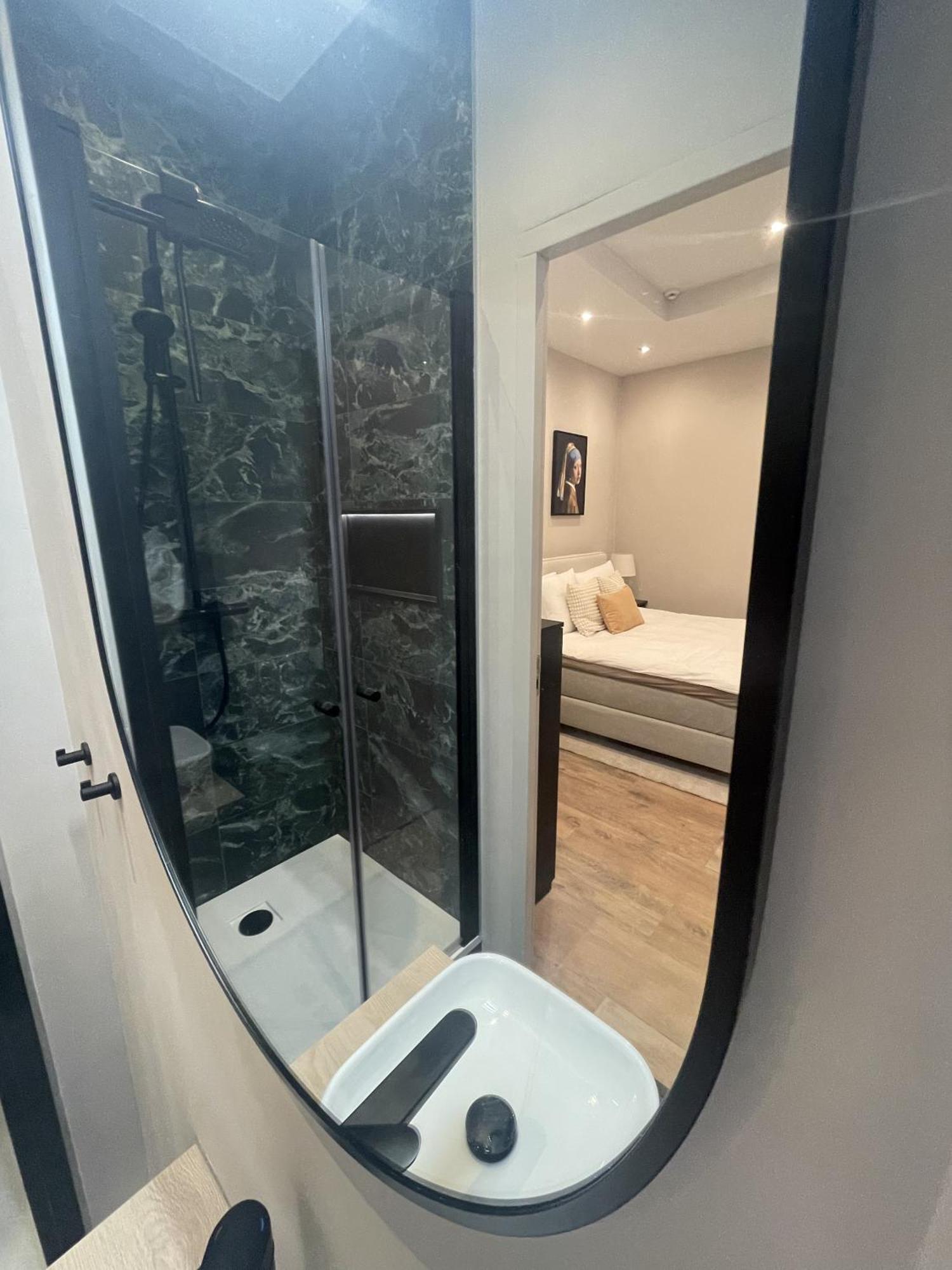 Amsterdam Grachtenappartement ภายนอก รูปภาพ