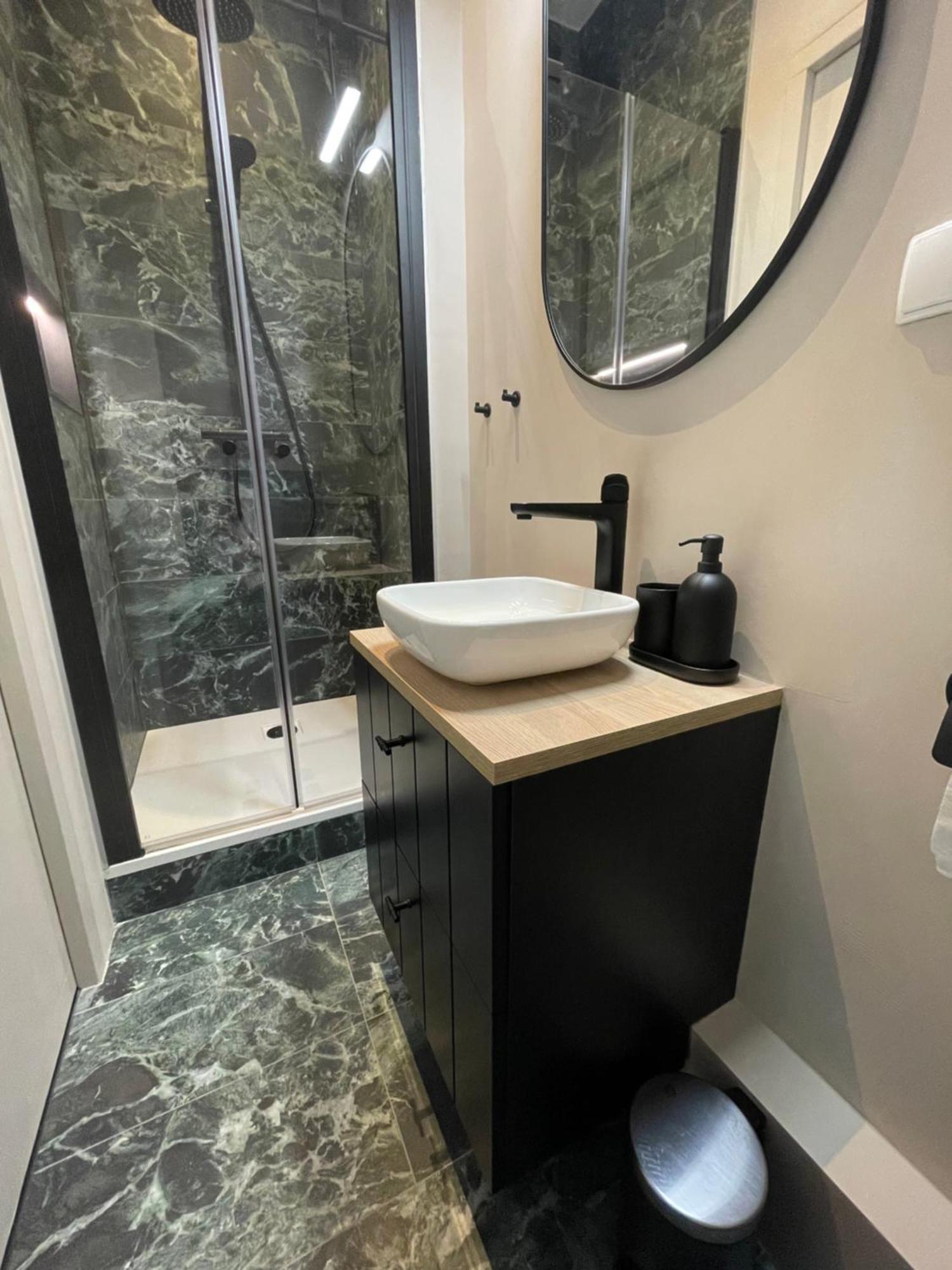 Amsterdam Grachtenappartement ภายนอก รูปภาพ