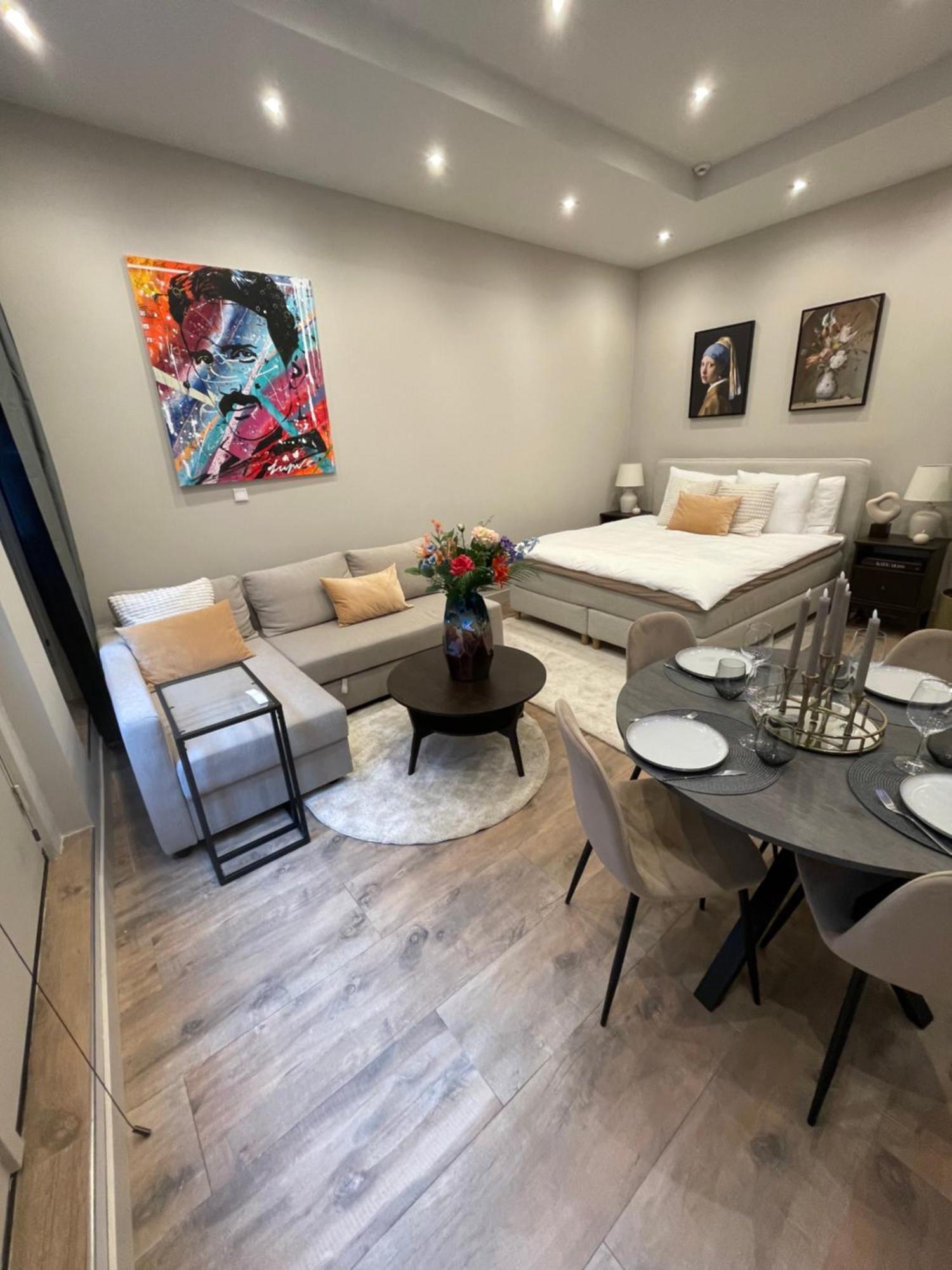 Amsterdam Grachtenappartement ภายนอก รูปภาพ
